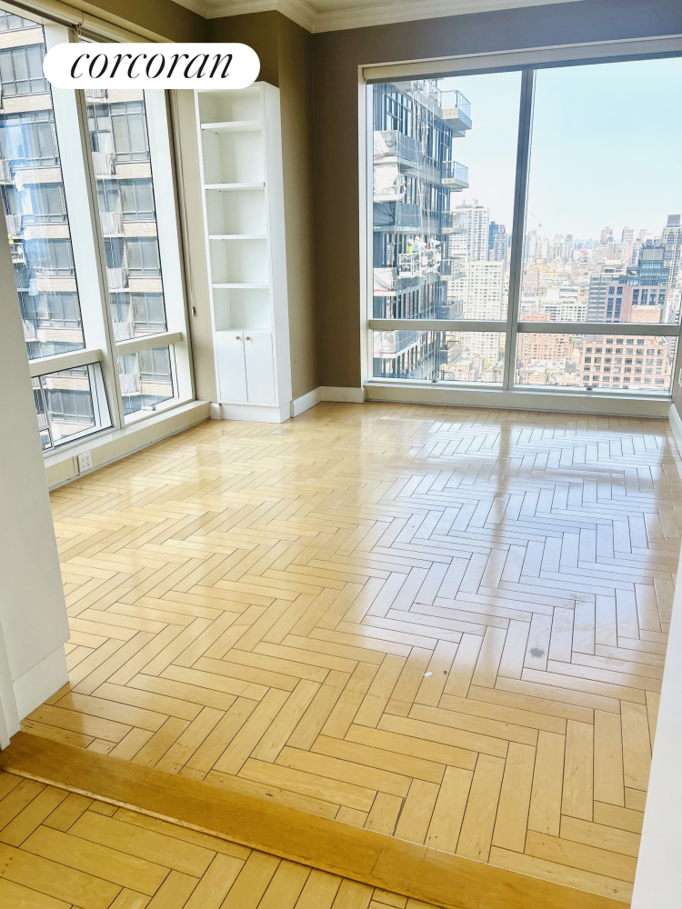 #5 photo, New York City, Turtle Bay , NY 10017