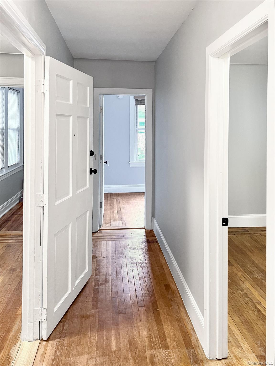 #12 photo, 320 E 235th Street, ブロンクス区 Bronx , NY 10470