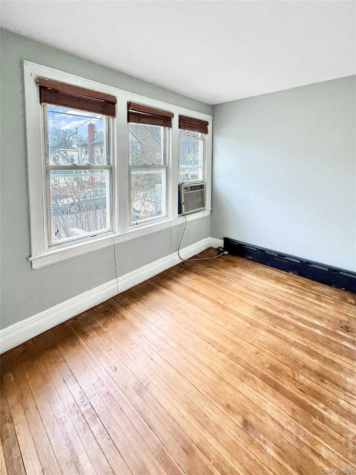 #14 photo, 320 E 235th Street, ブロンクス区 Bronx , NY 10470