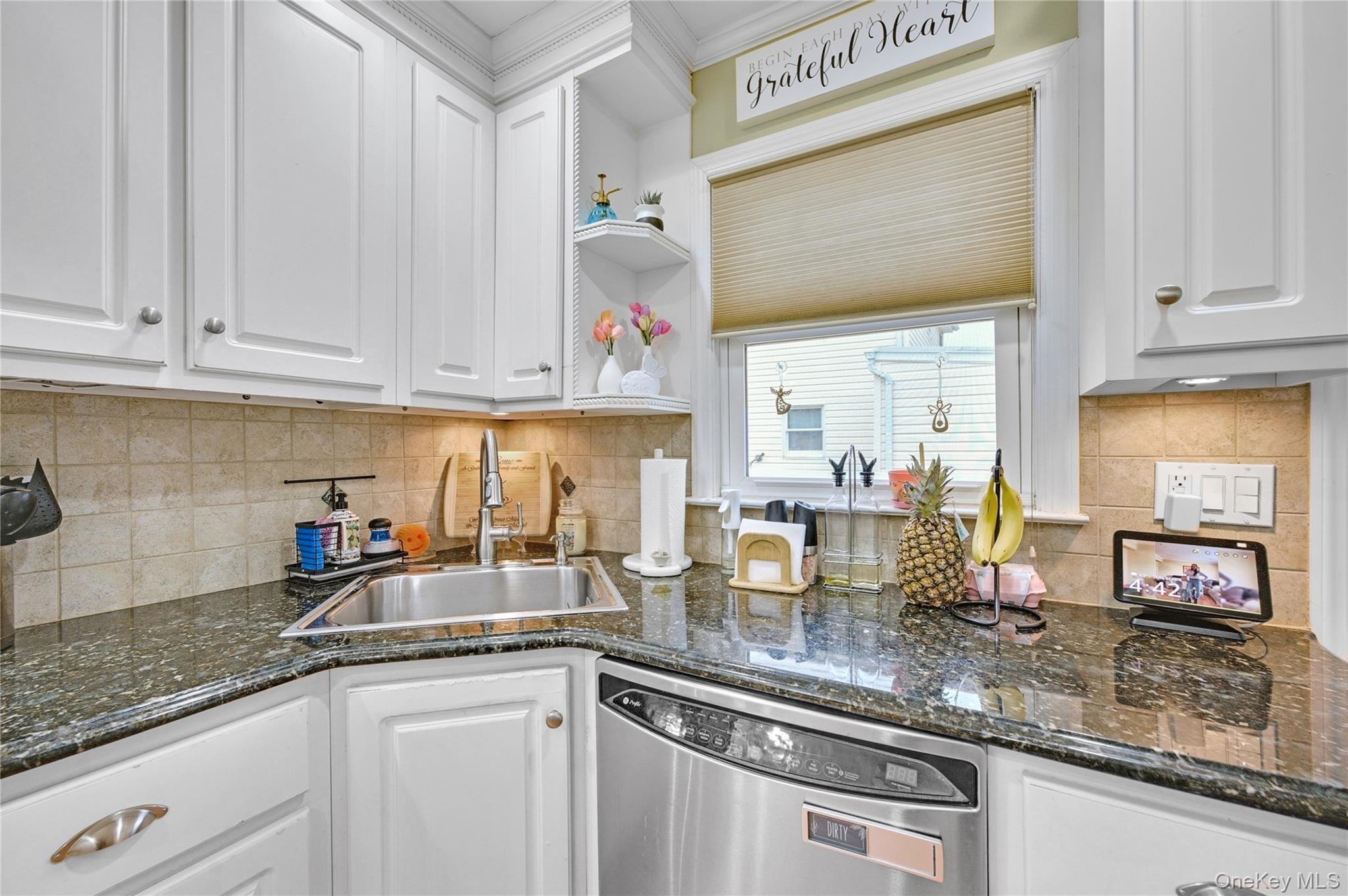 #5 photo, 56 15th Avenue, West Babylon , NY 11704