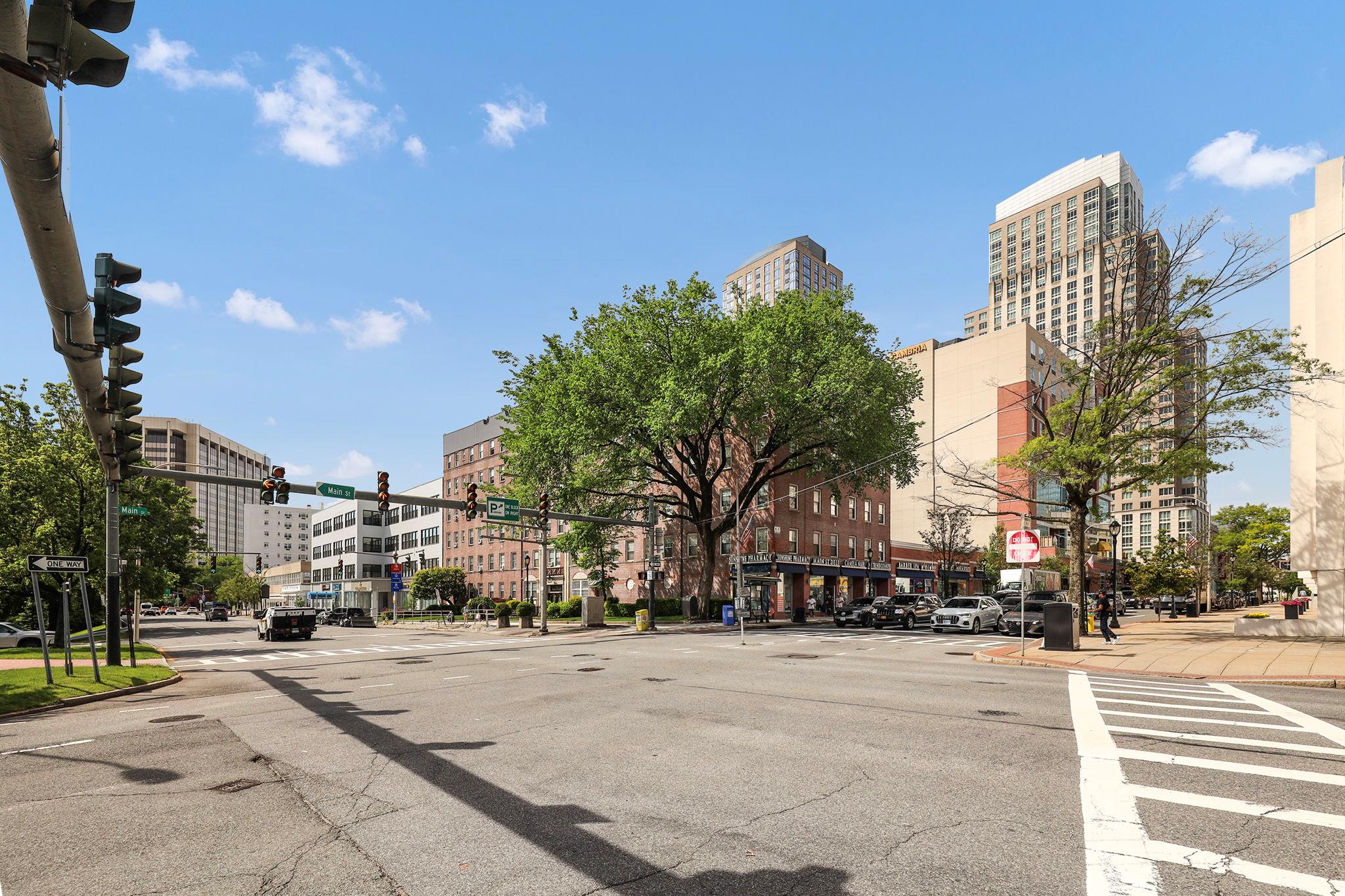 #18 photo, 10 North Broadway, White Plains , NY 10601