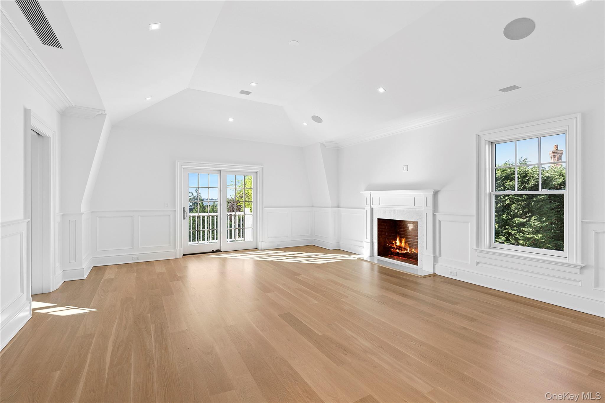 #20 photo, 44 Club Lane, サフォーク郡 Remsenburg , NY 11960