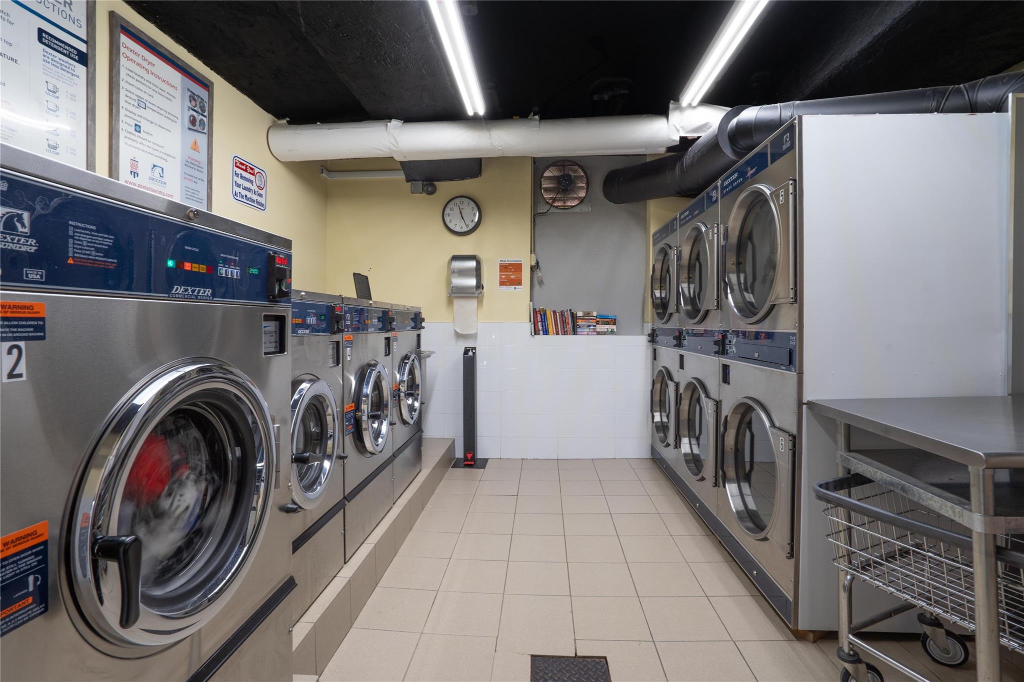 #10 photo, 68-20 Selfridge Street, كوينز Forest Hills , NY 11375