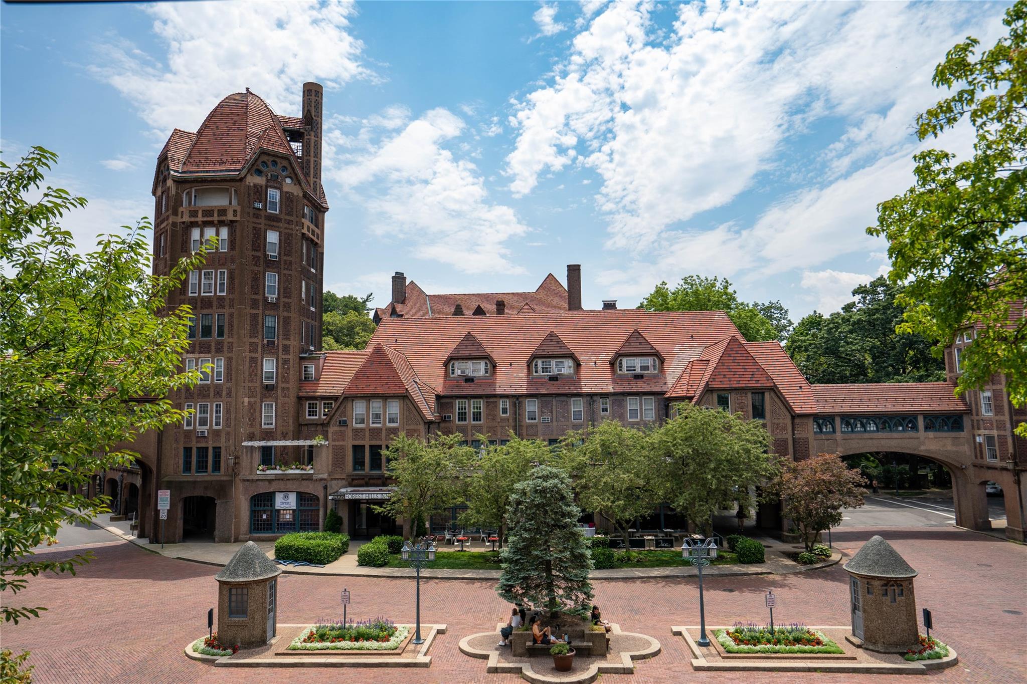 #12 photo, 68-20 Selfridge Street, كوينز Forest Hills , NY 11375