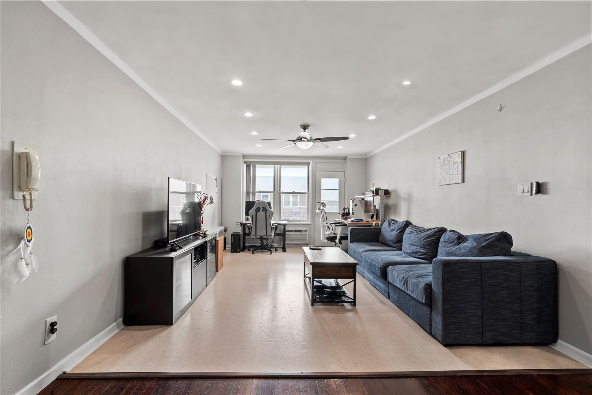 #4 photo, 68-20 Selfridge Street, كوينز Forest Hills , NY 11375