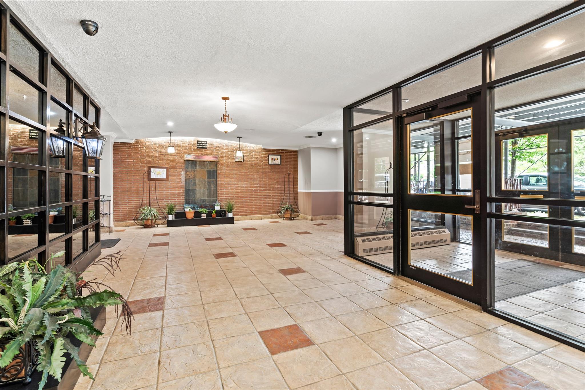 #9 photo, 68-20 Selfridge Street, كوينز Forest Hills , NY 11375