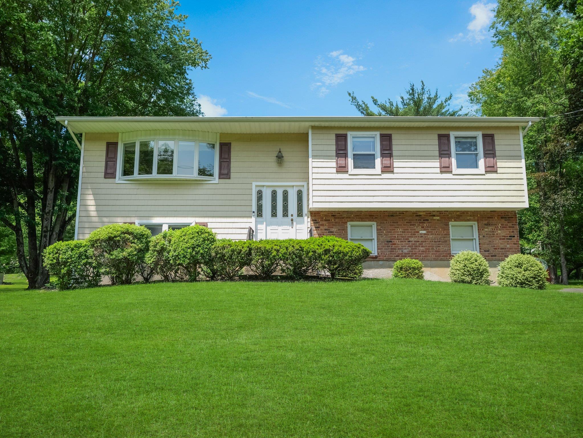 #1 photo, 191 Long Clove Road, New City , NY 10956