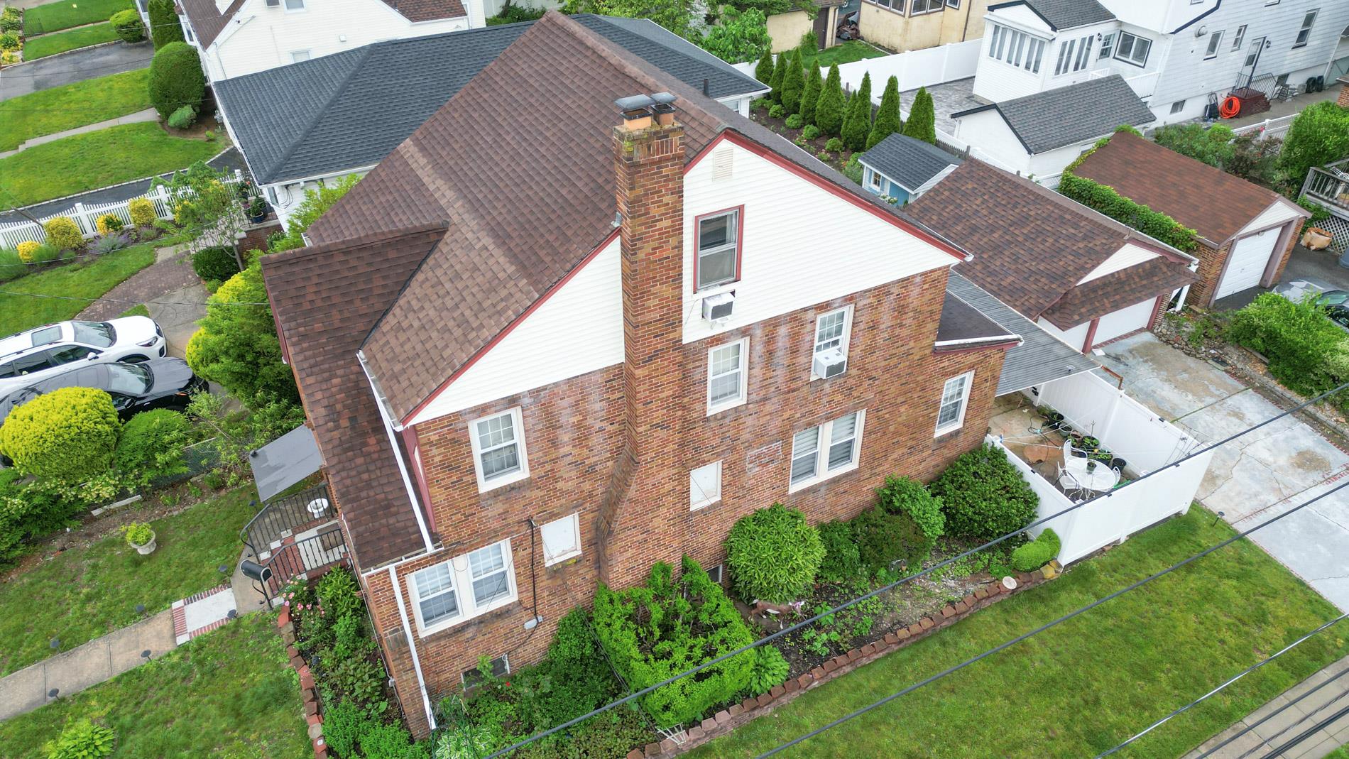 #4 photo, 165 Page Rd Road, Valley Stream , NY 11581