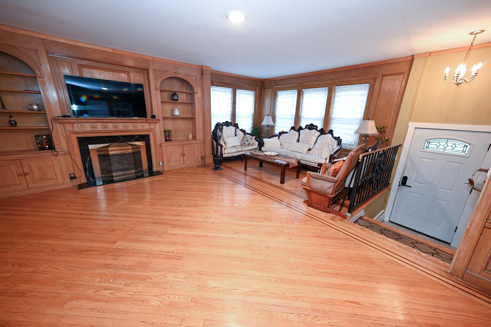 #5 photo, 165 Page Rd Road, Valley Stream , NY 11581