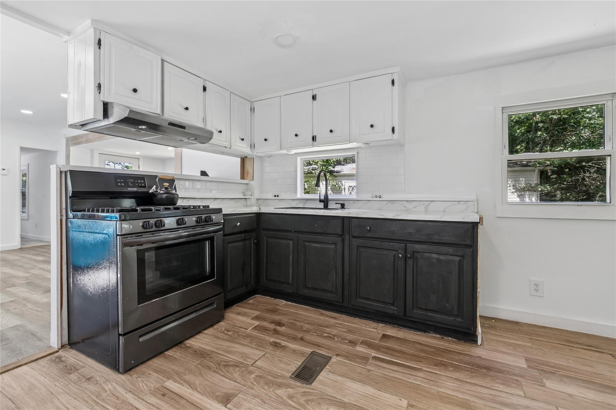 #11 photo, 1538 Speonk Riverhead Road Road, サフォーク郡 Speonk , NY 11972