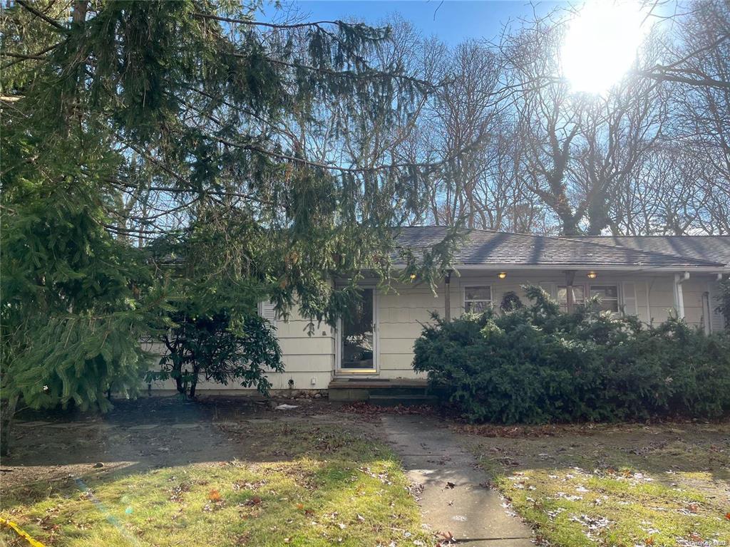 #1 photo, 42 Peeker Avenue, 東長島 Mastic Beach , NY 11951