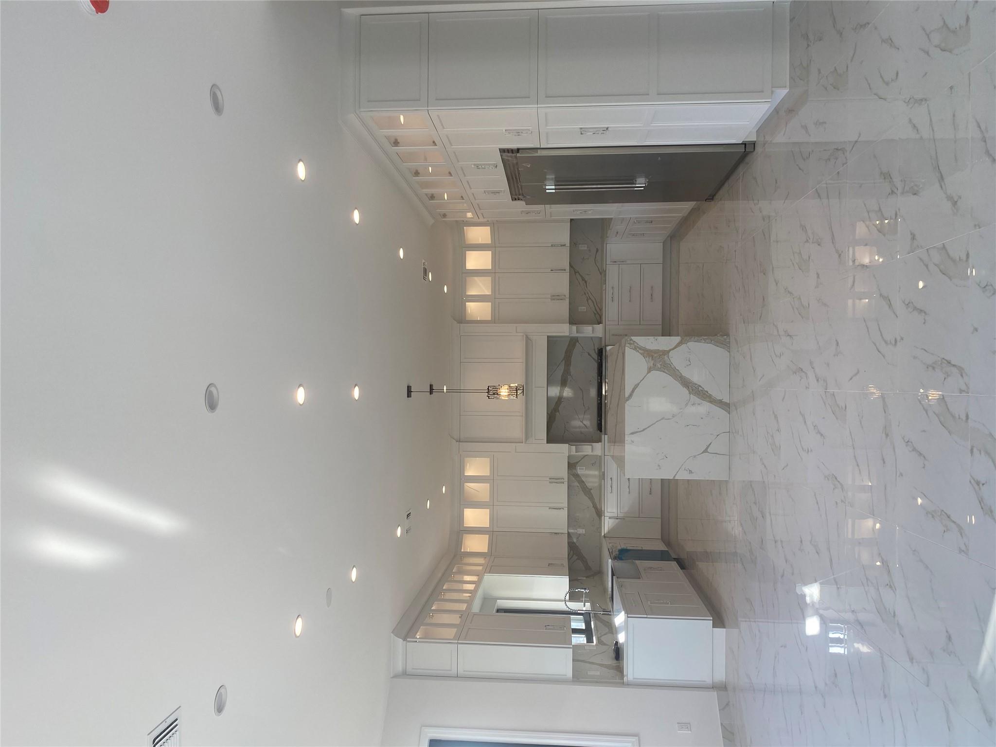 #14 photo, 64 Ottavio Prom, Staten Island , NY 10307