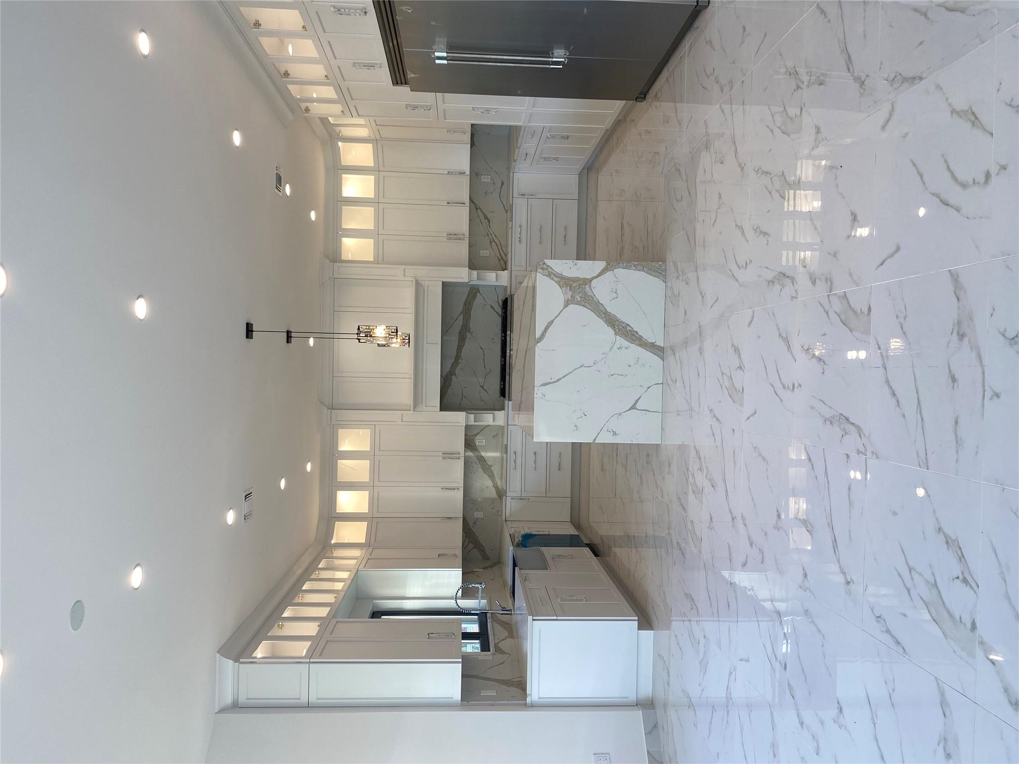 #9 photo, 64 Ottavio Prom, Staten Island , NY 10307