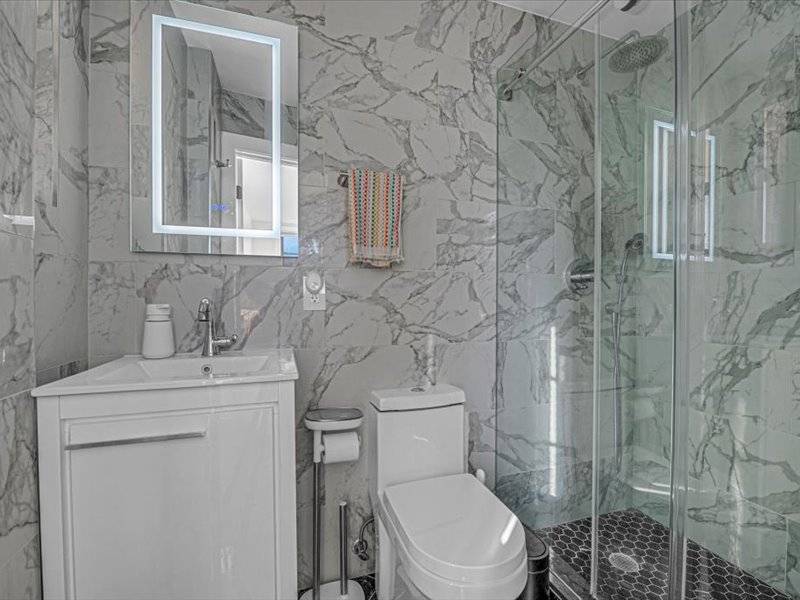 #13 photo, 2 West End Ave, #1H, ブルックリン区 Manhattan Beach , NY 11235