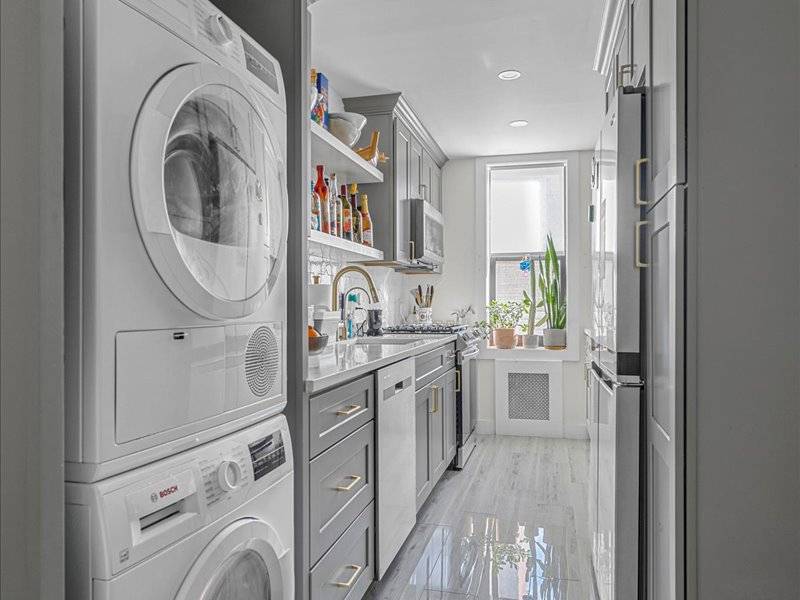 #5 photo, 2 West End Ave, #1H, ブルックリン区 Manhattan Beach , NY 11235