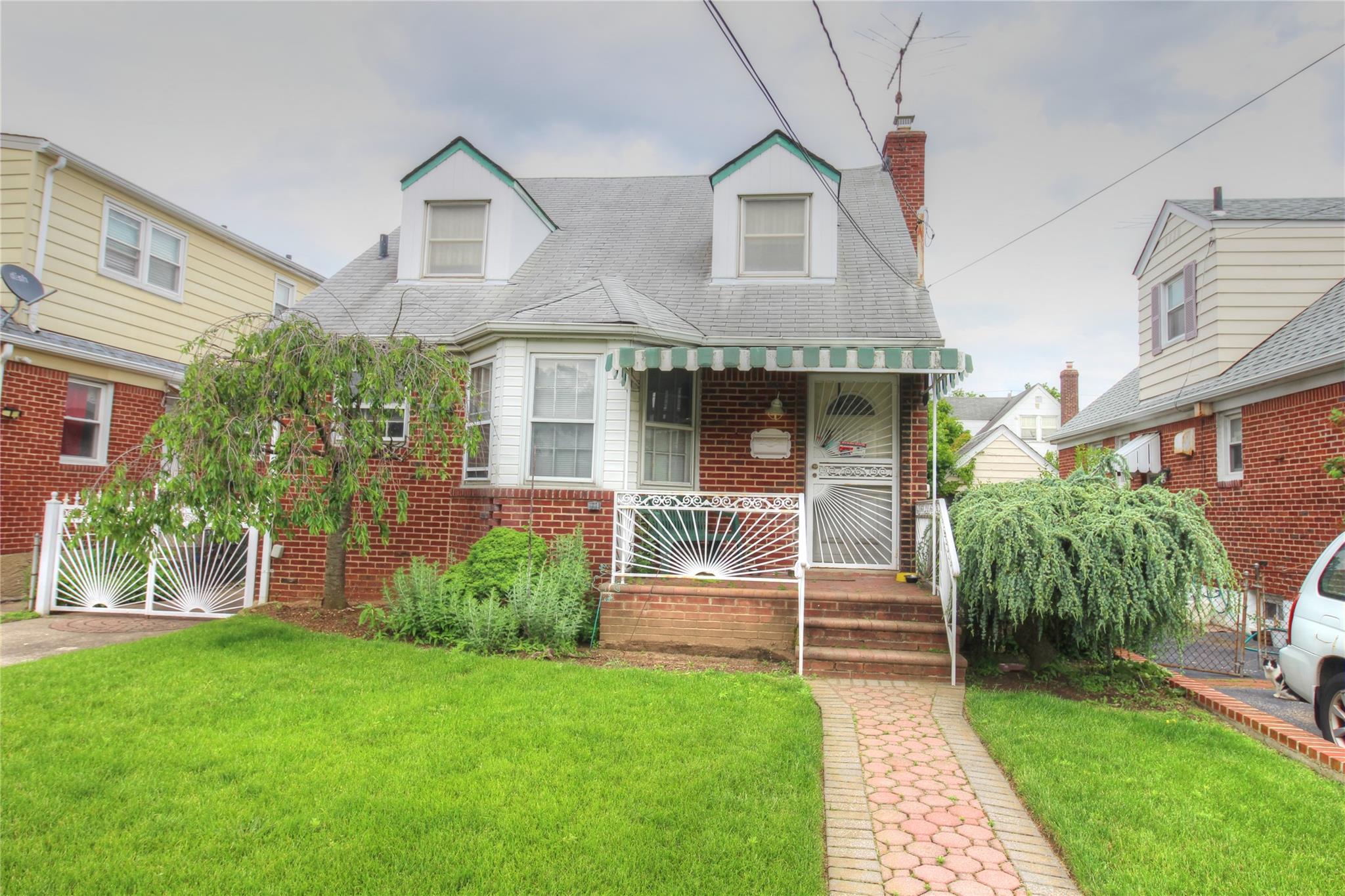 #19 photo, 115-31 237th Street, ナッソー郡 Elmont , NY 11003