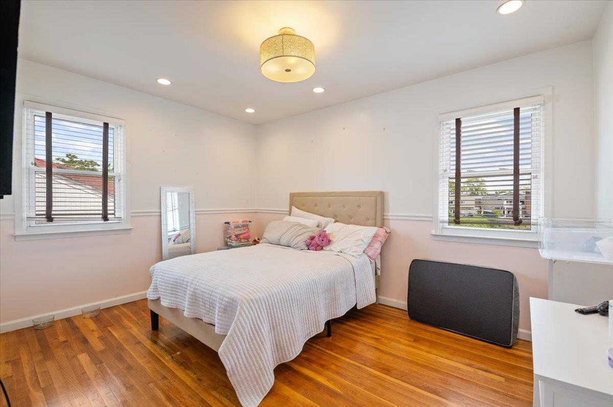 #16 photo, 654 Derby Avenue, ナッソー郡 Woodmere , NY 11598