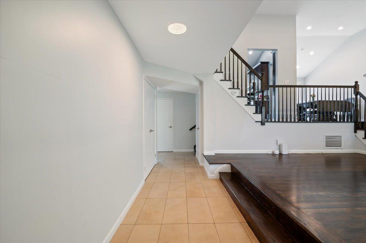 #2 photo, 654 Derby Avenue, ナッソー郡 Woodmere , NY 11598