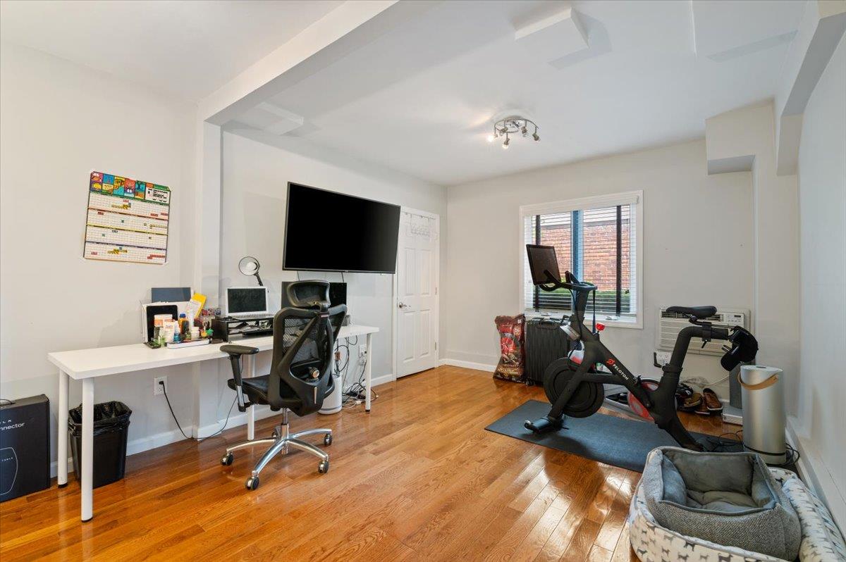 #9 photo, 654 Derby Avenue, ナッソー郡 Woodmere , NY 11598