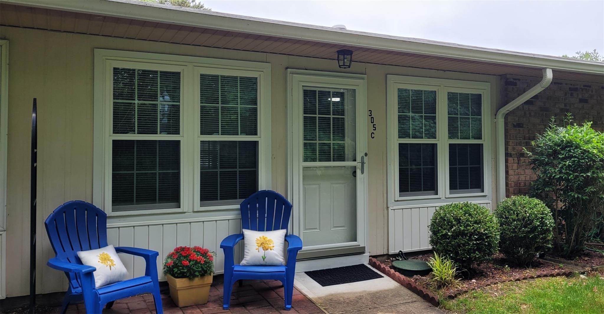 #1 photo, 305C Torquay Court, Ridge , NY 11961
