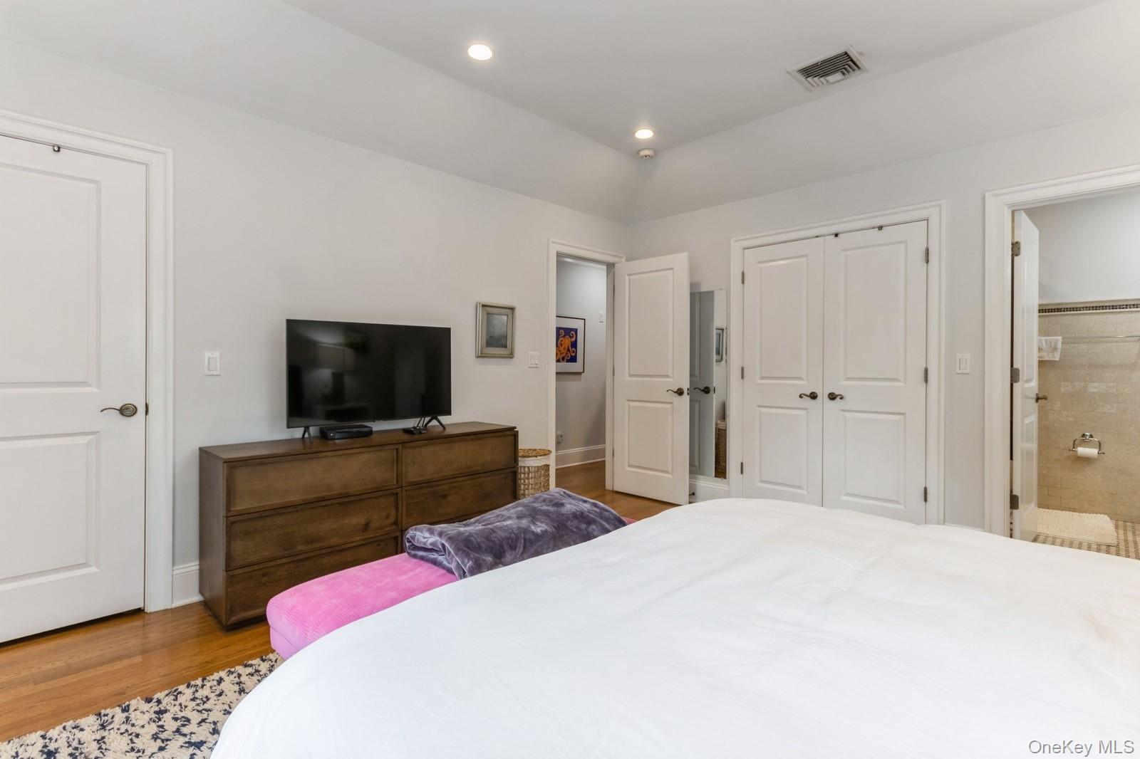 #15 photo, 46 High Street, Rye , NY 10580