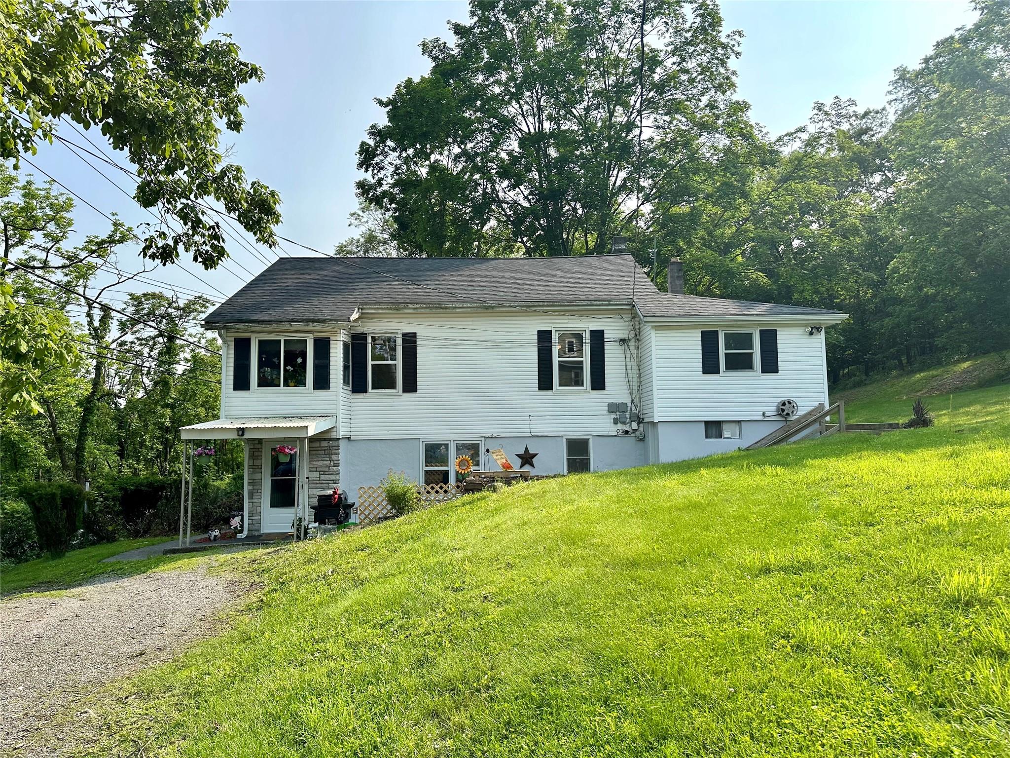 #1 photo, 264 Reservoir Road, Goshen , NY 10924