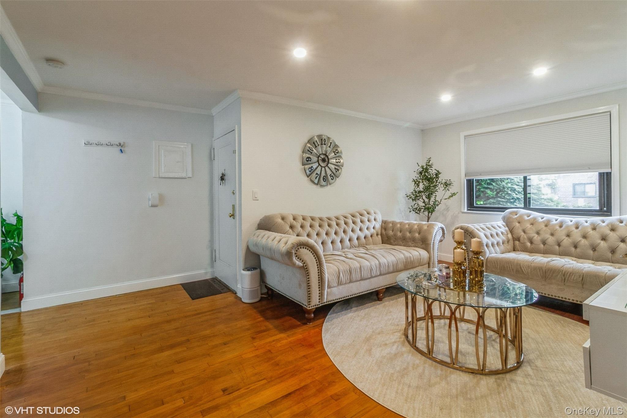 #5 photo, 17 Lawrence Drive, White Plains , NY 10603