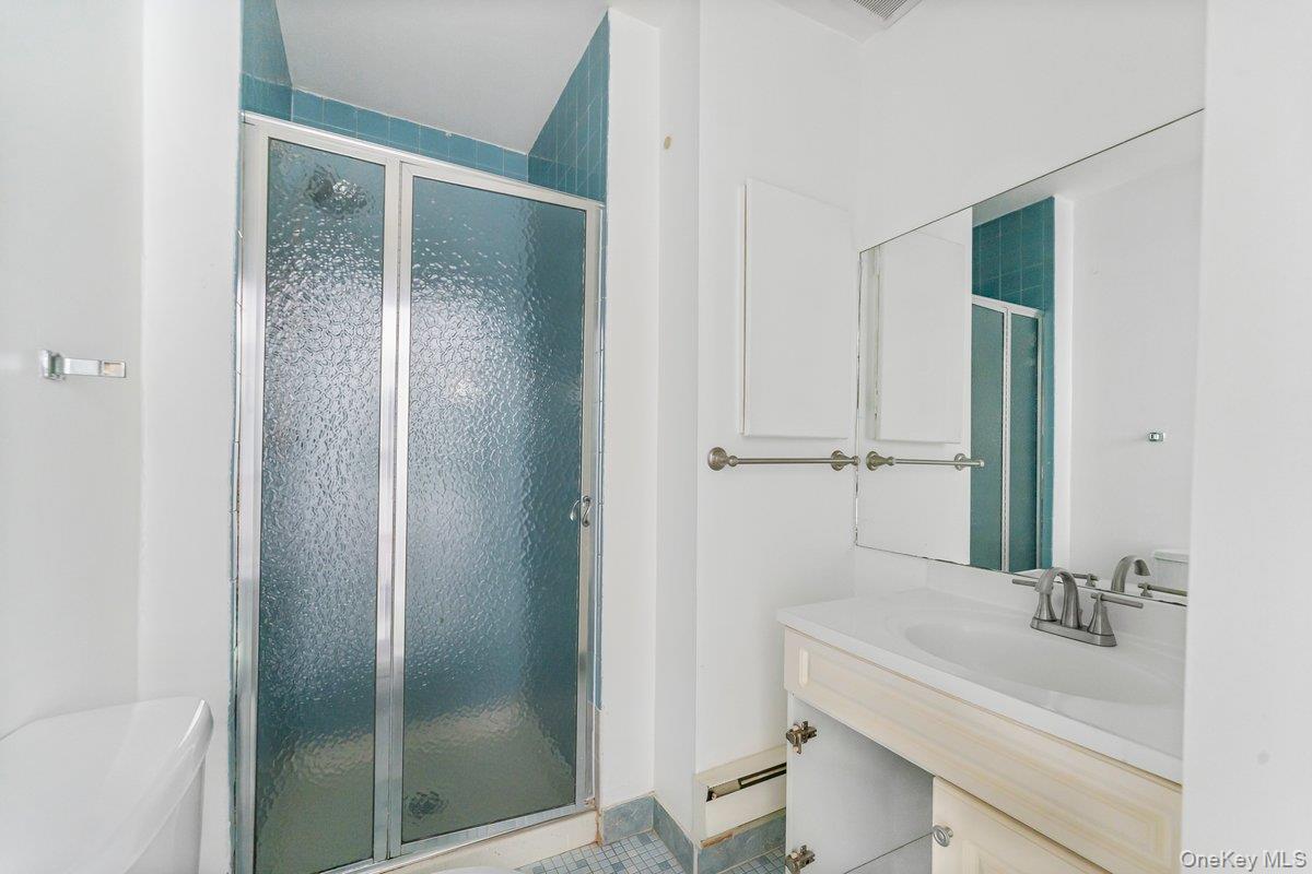 #12 photo, 77 Lorraine Terrace, Mount Vernon , NY 10553