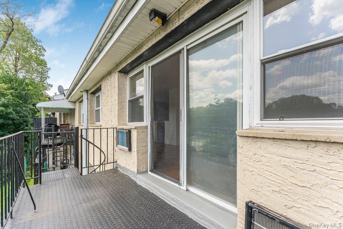 #17 photo, 77 Lorraine Terrace, Mount Vernon , NY 10553