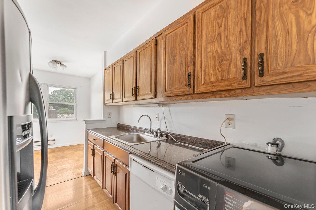 #7 photo, 77 Lorraine Terrace, Mount Vernon , NY 10553