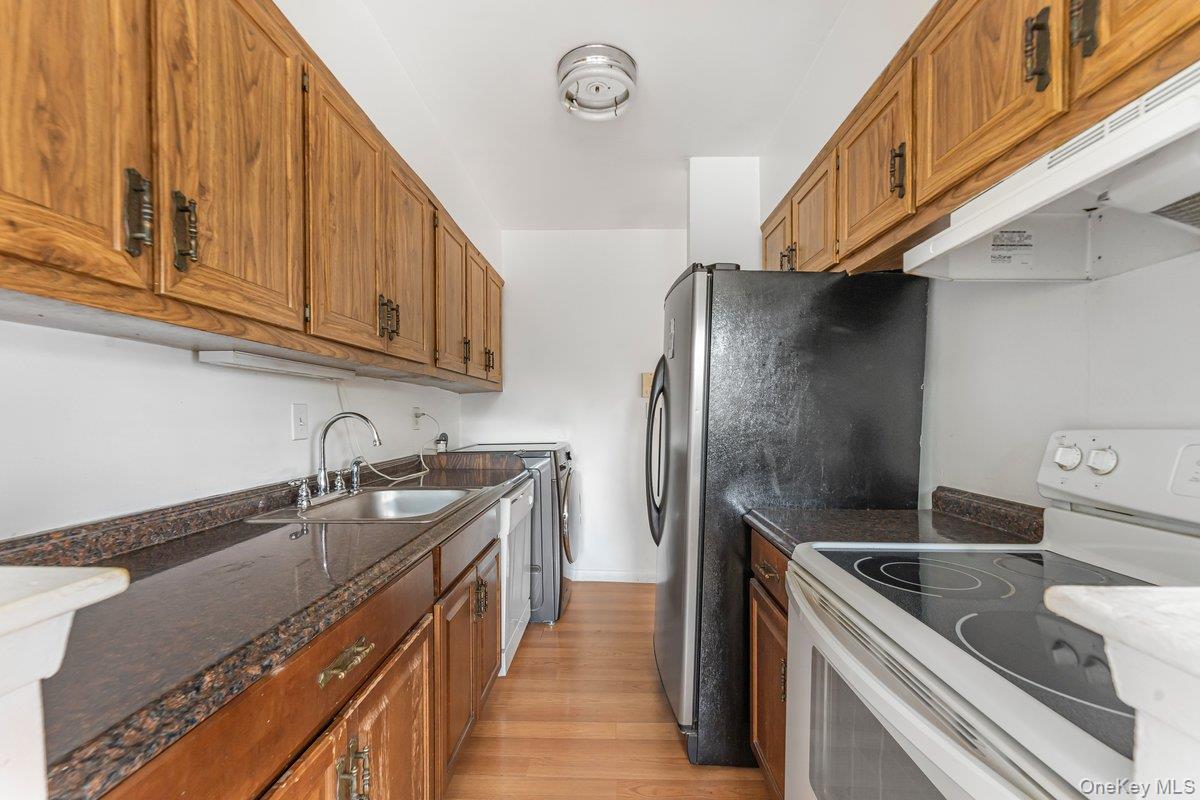 #8 photo, 77 Lorraine Terrace, Mount Vernon , NY 10553