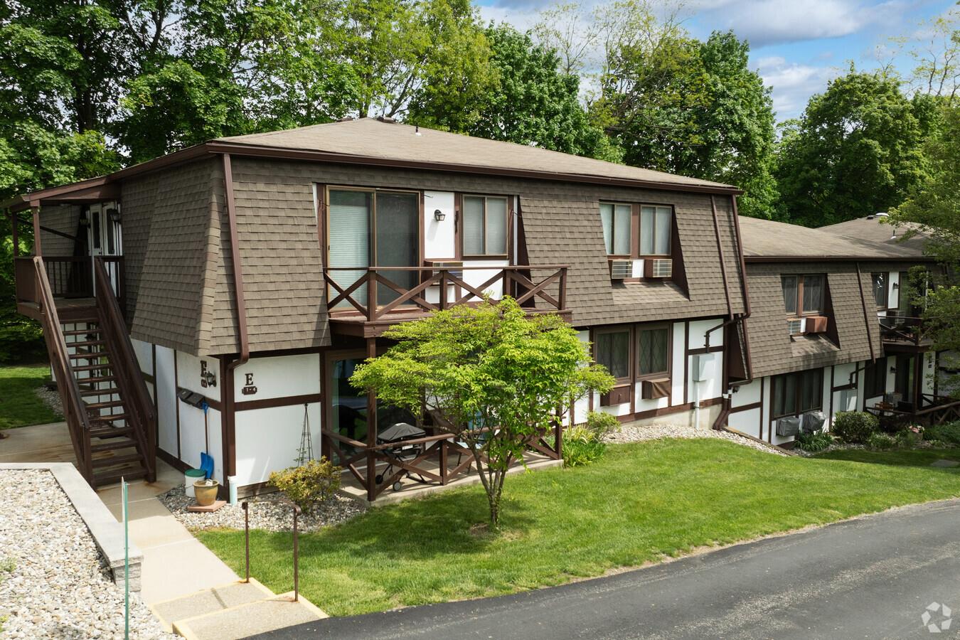 #1 photo, 129 Main Street, Cornwall , NY 12518