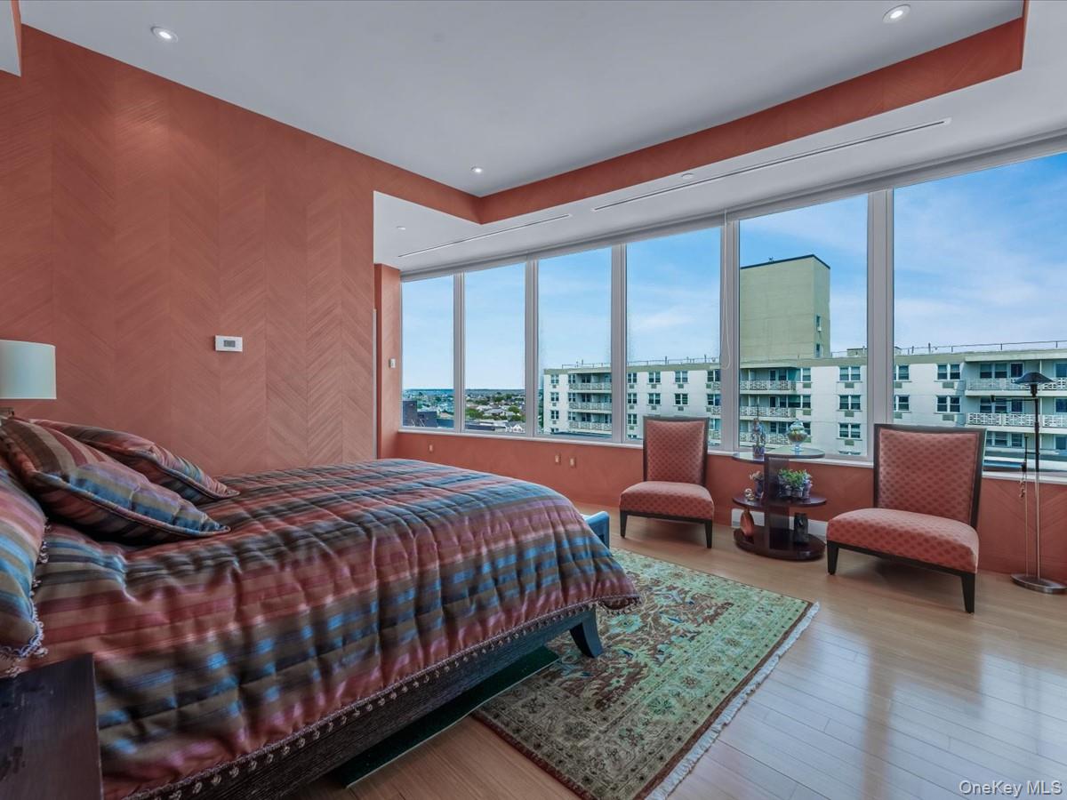 #19 photo, 403 E Boardwalk, ナッソー郡 Long Beach , NY 11561