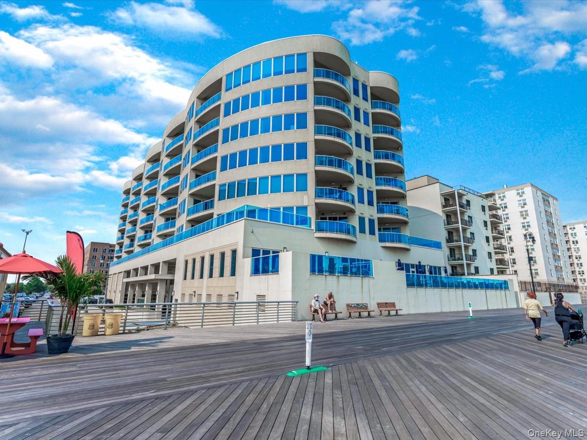 #2 photo, 403 E Boardwalk, ナッソー郡 Long Beach , NY 11561