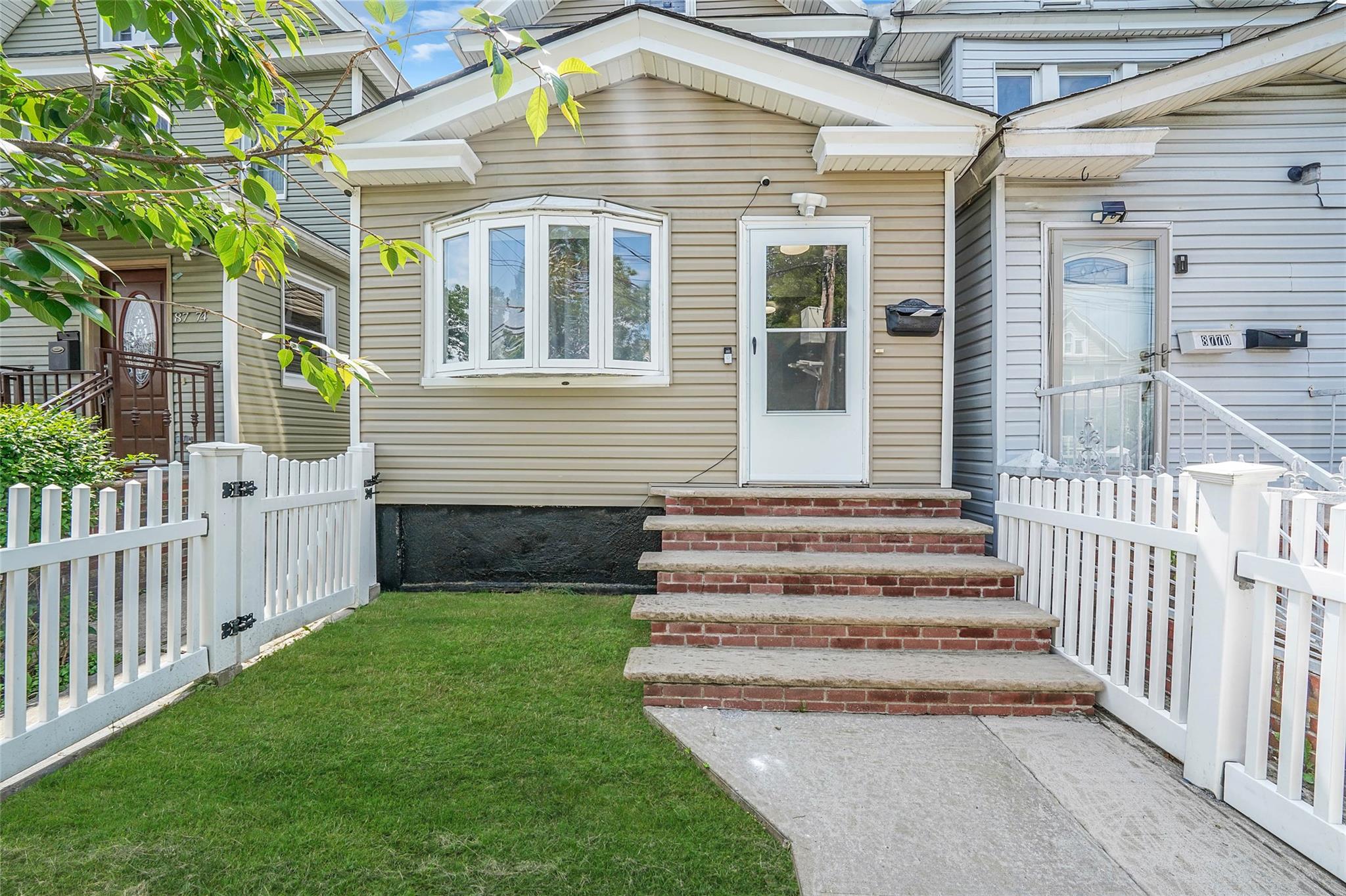 #1 photo, 87-72 110th Street, Richmond Hill , NY 11418