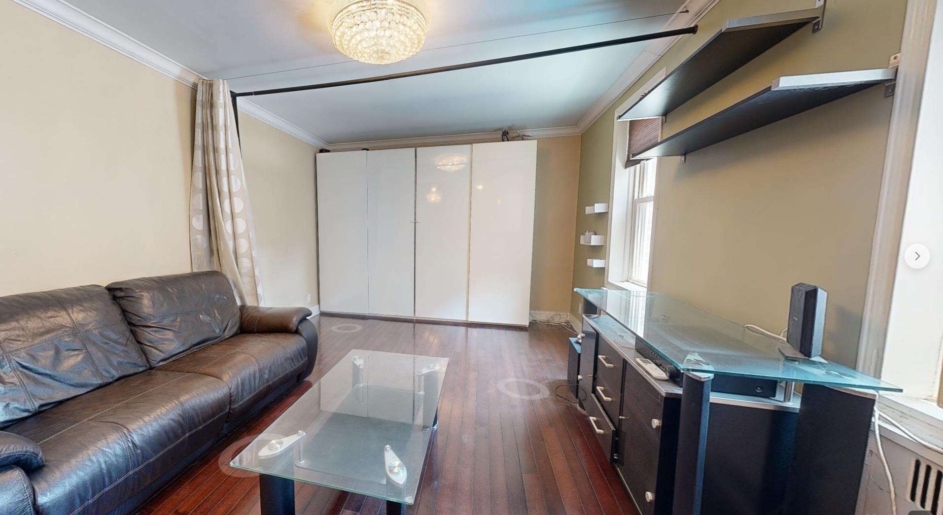 #2 photo, 9410 64 Road, クイーンズ区 Rego Park , NY 11374