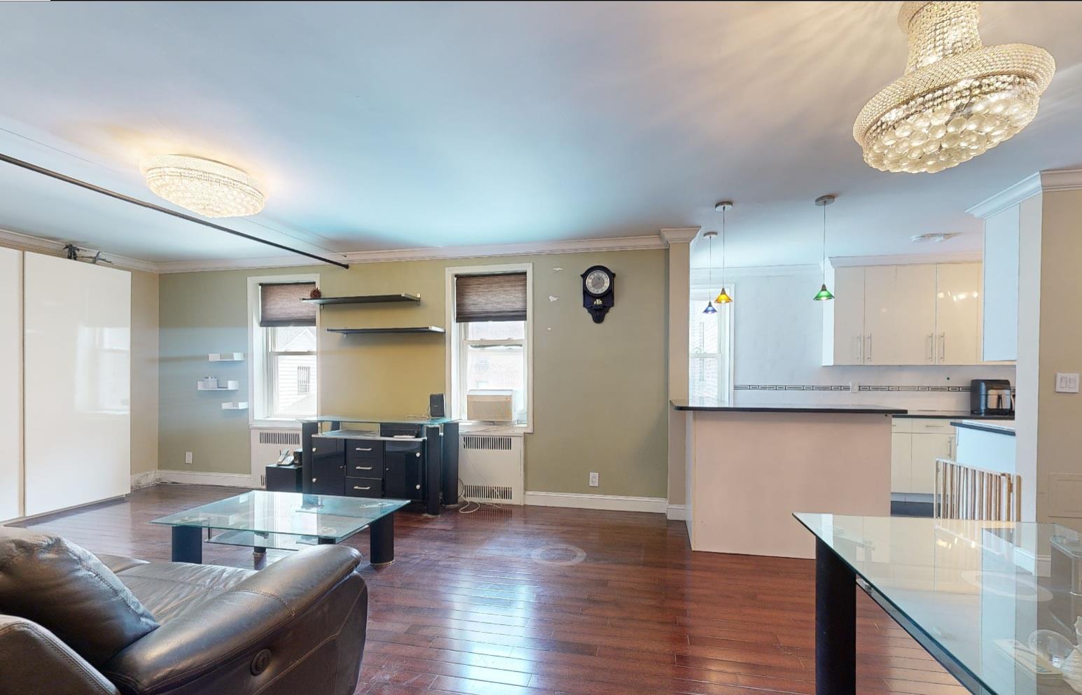 #6 photo, 9410 64 Road, クイーンズ区 Rego Park , NY 11374