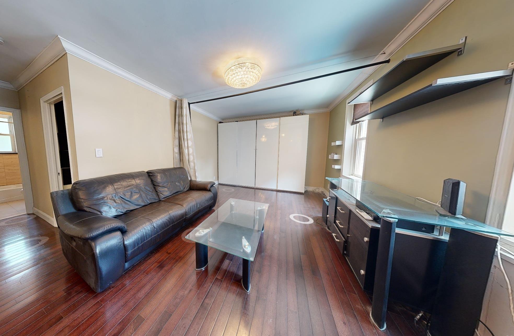 #8 photo, 9410 64 Road, クイーンズ区 Rego Park , NY 11374