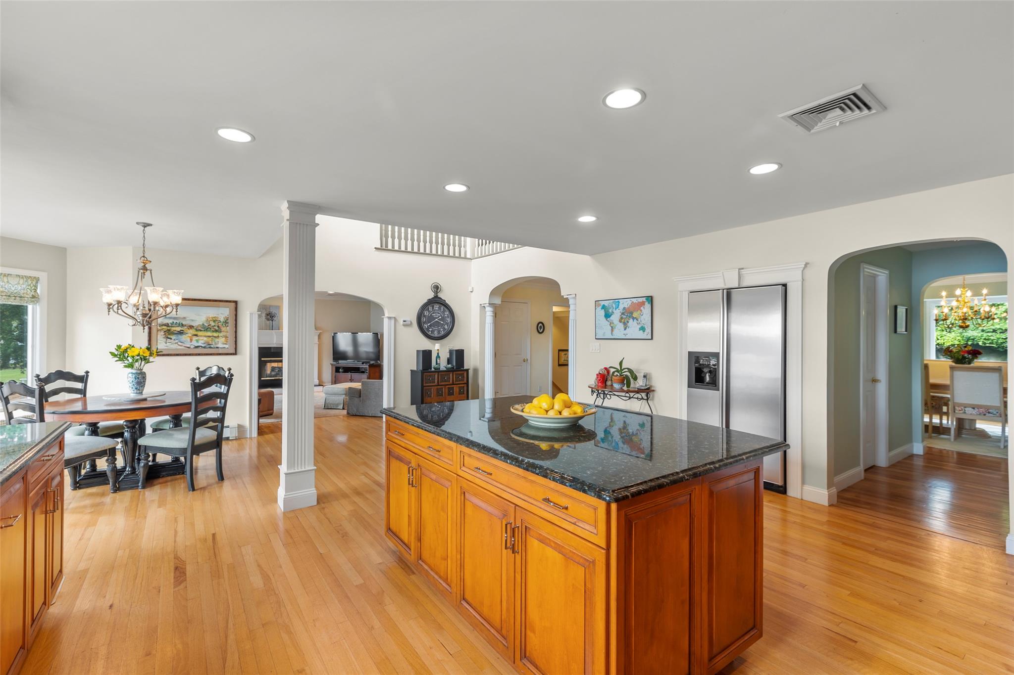 #10 photo, 17 Youngs Lane, サフォーク郡 Setauket , NY 11733