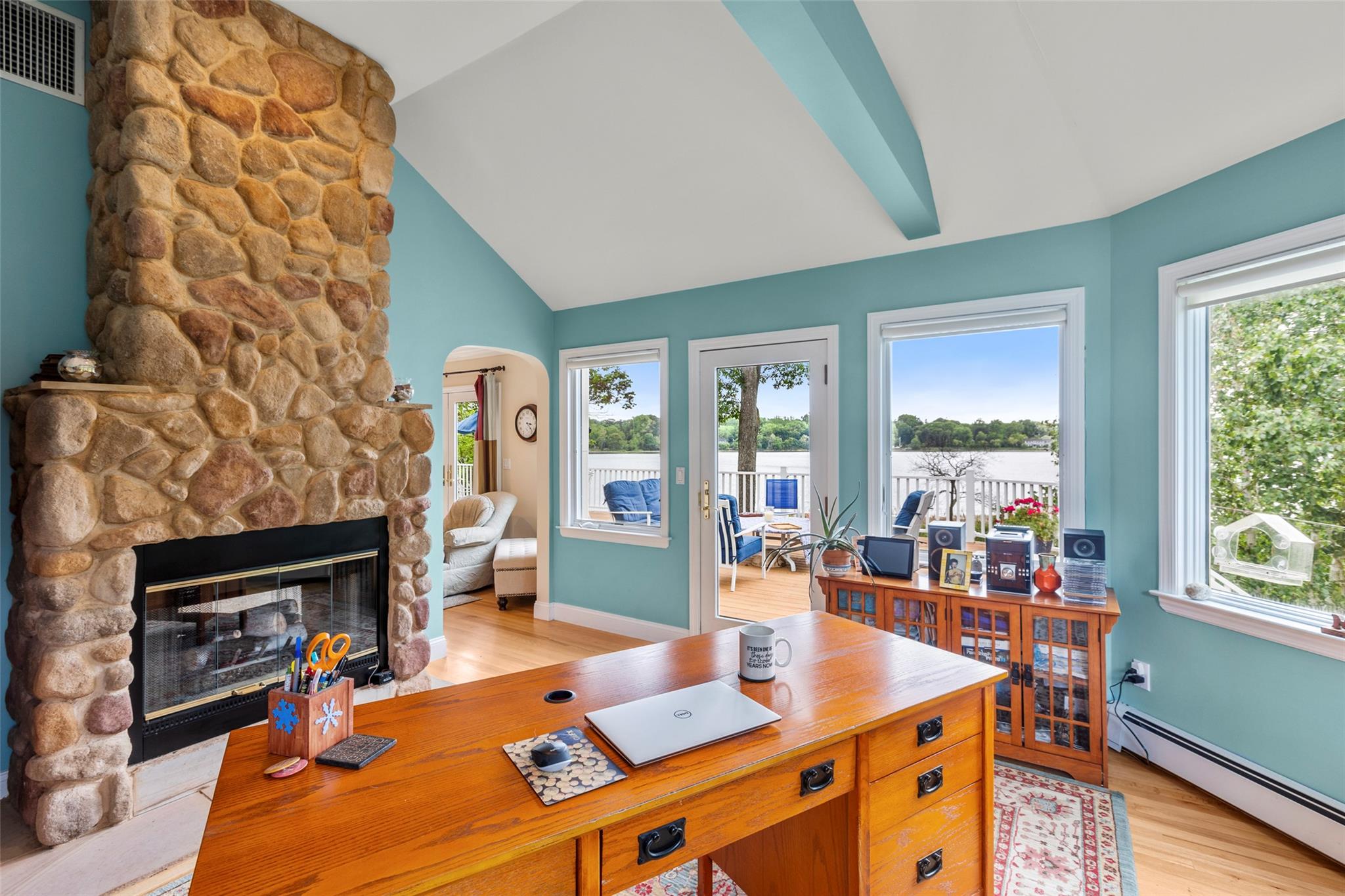 #16 photo, 17 Youngs Lane, サフォーク郡 Setauket , NY 11733