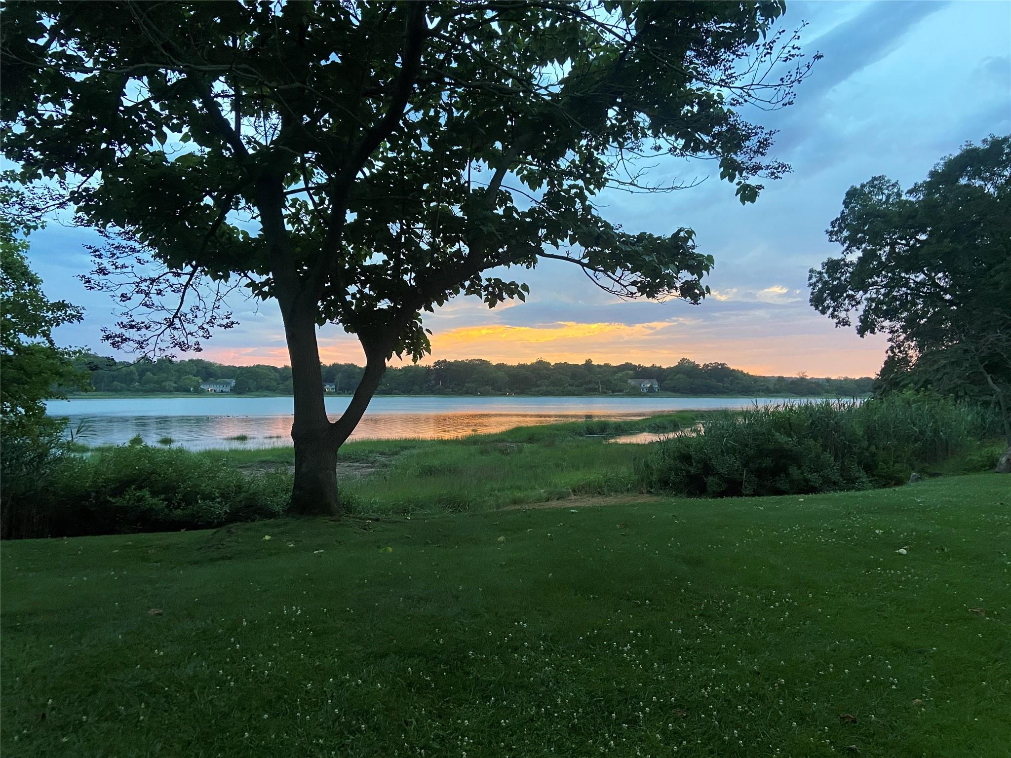 #3 photo, 17 Youngs Lane, サフォーク郡 Setauket , NY 11733