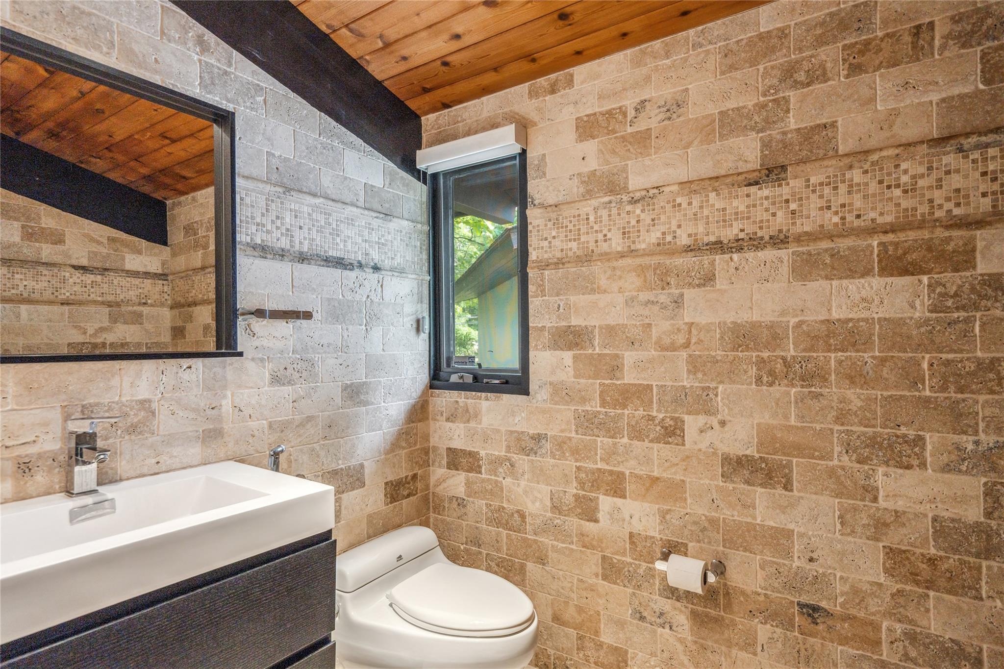 #10 photo, 27 Parkway Drive, ナッソー郡 Roslyn Heights , NY 11577