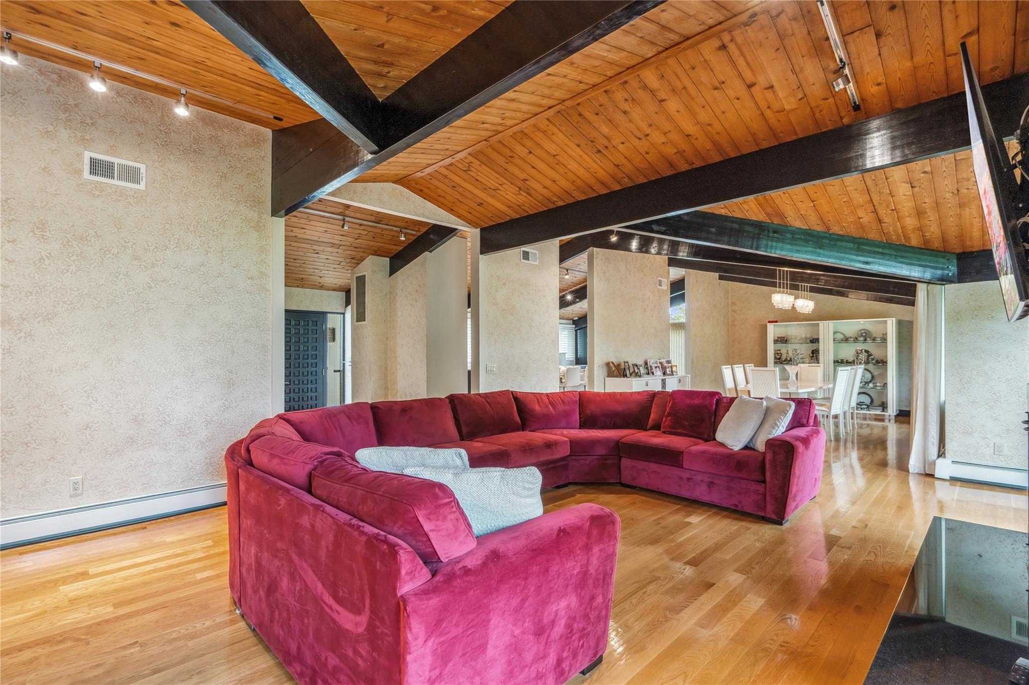 #9 photo, 27 Parkway Drive, ナッソー郡 Roslyn Heights , NY 11577