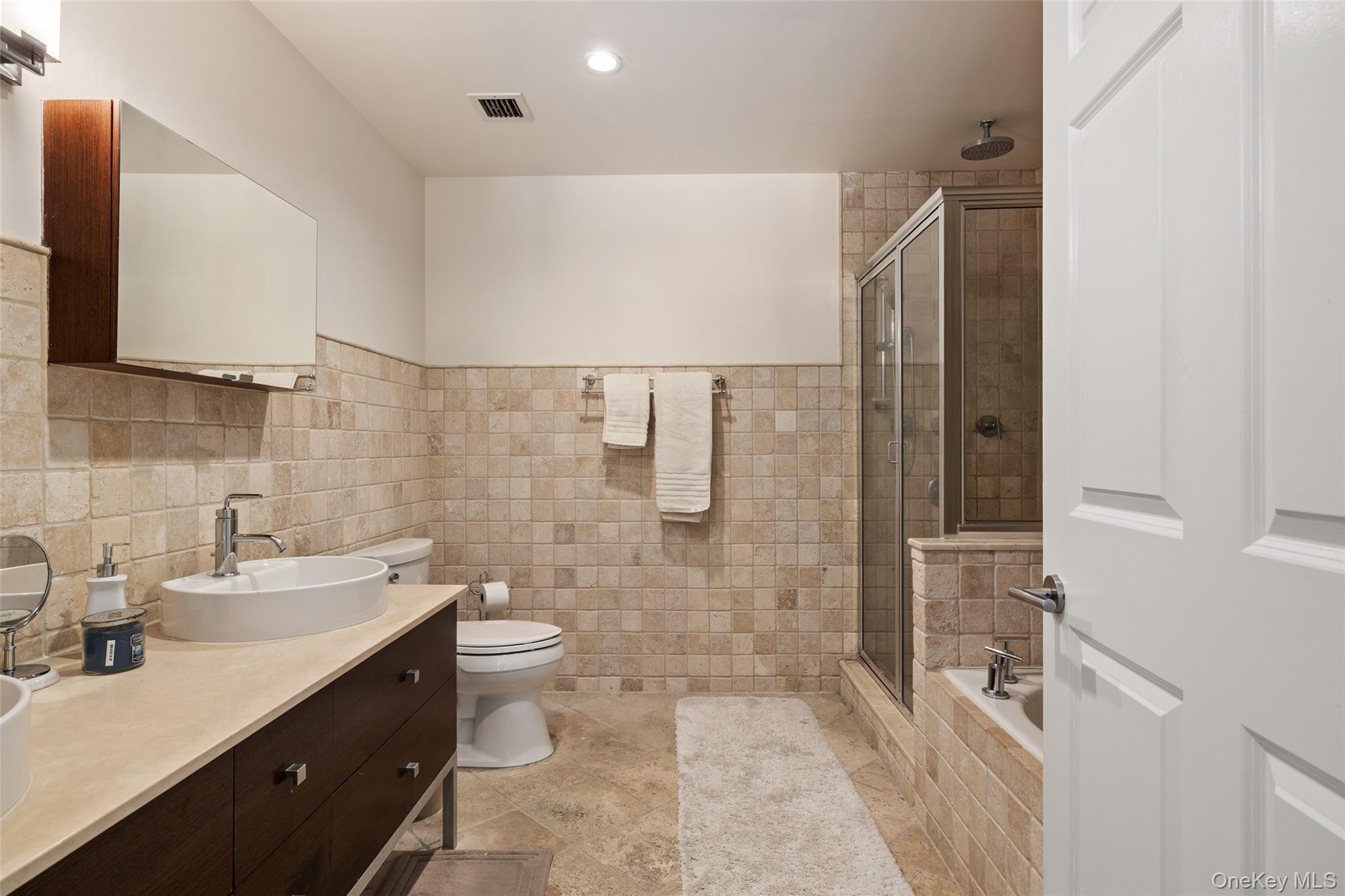 #17 photo, 260 W Broadway, ナッソー郡 Long Beach , NY 11561