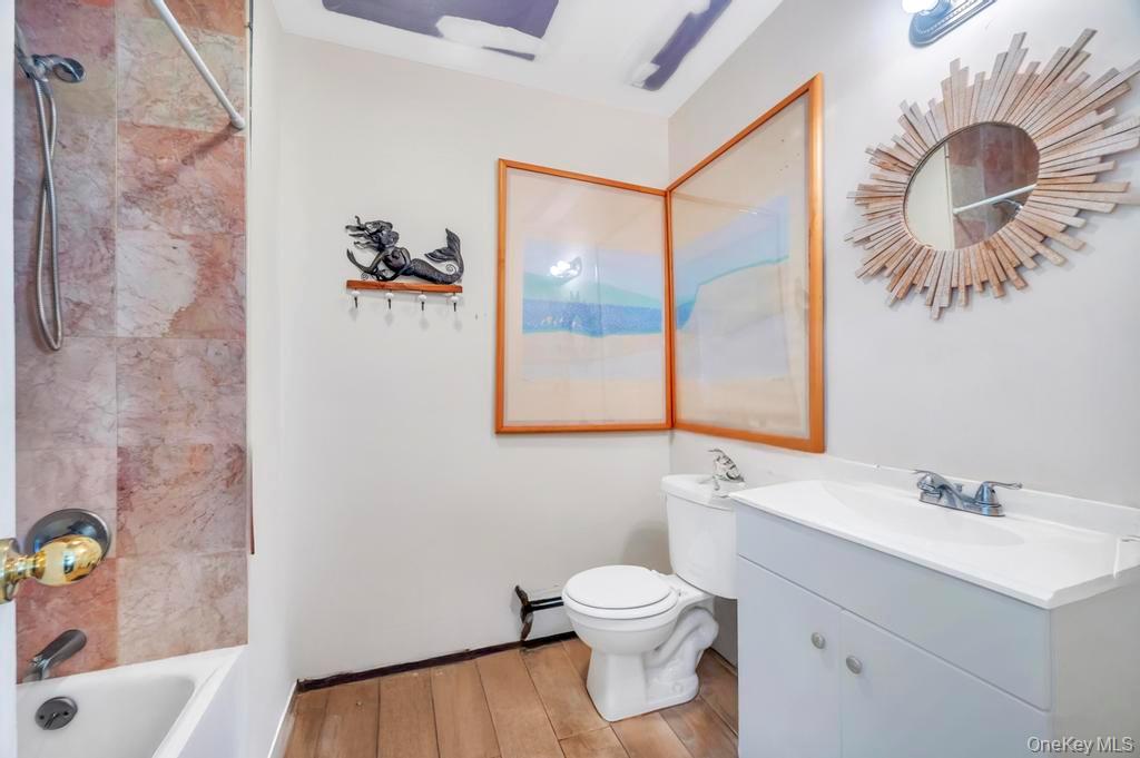 #11 photo, 3142 Shore Road, ナッソー郡 Bellmore , NY 11710