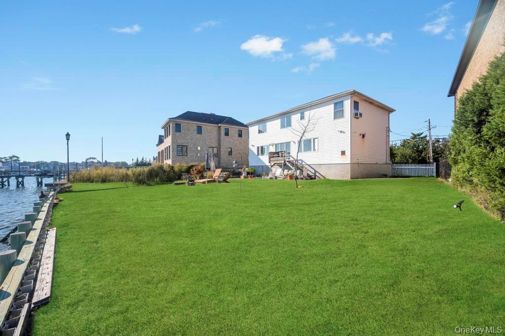 #19 photo, 3142 Shore Road, ナッソー郡 Bellmore , NY 11710