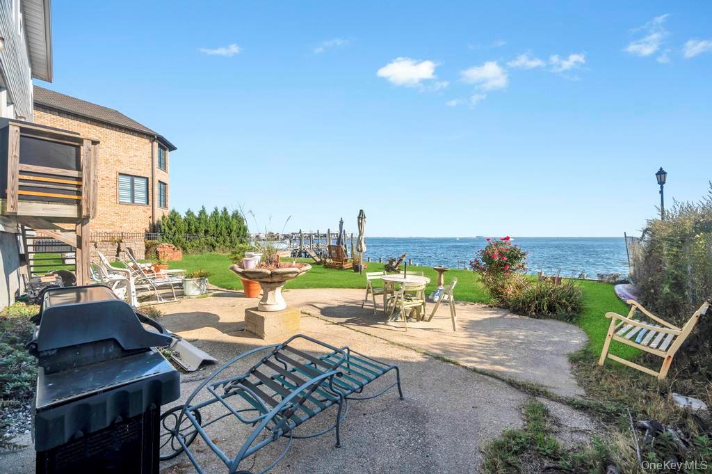 #20 photo, 3142 Shore Road, ナッソー郡 Bellmore , NY 11710