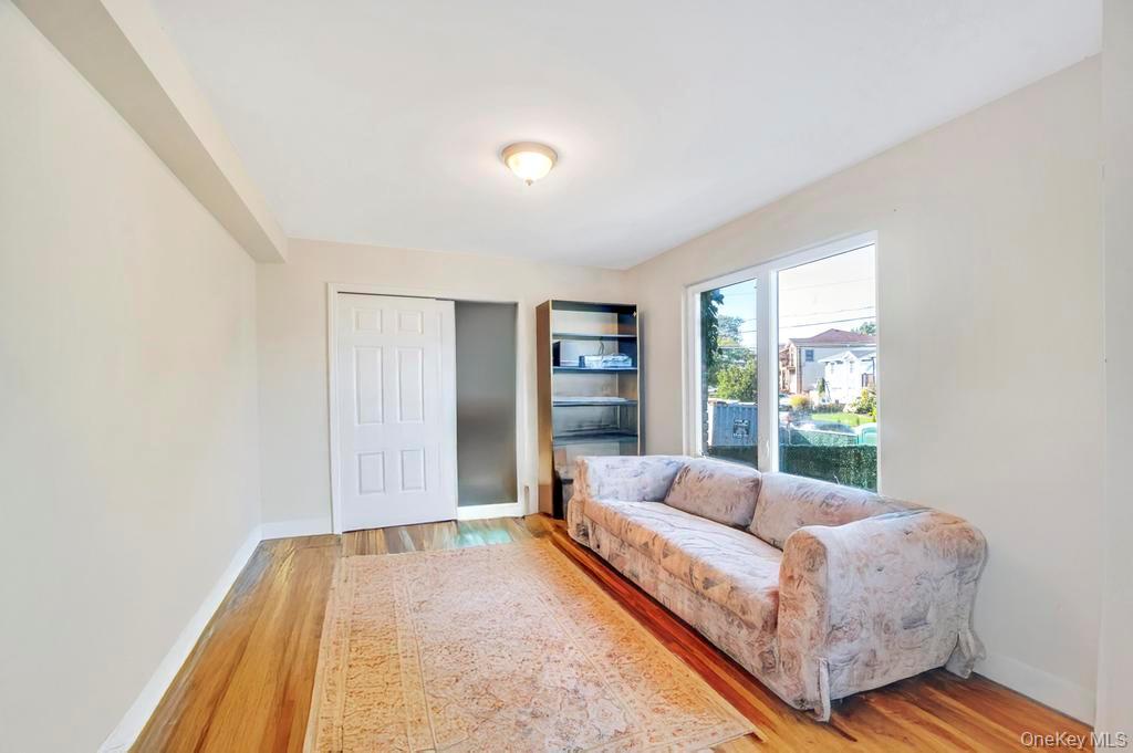 #9 photo, 3142 Shore Road, ナッソー郡 Bellmore , NY 11710