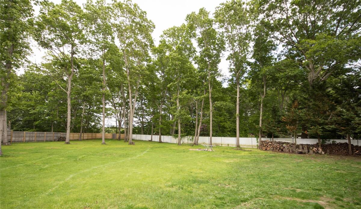 #15 photo, 132 N Woods Road, サフォーク郡 Baiting Hollow , NY 11933