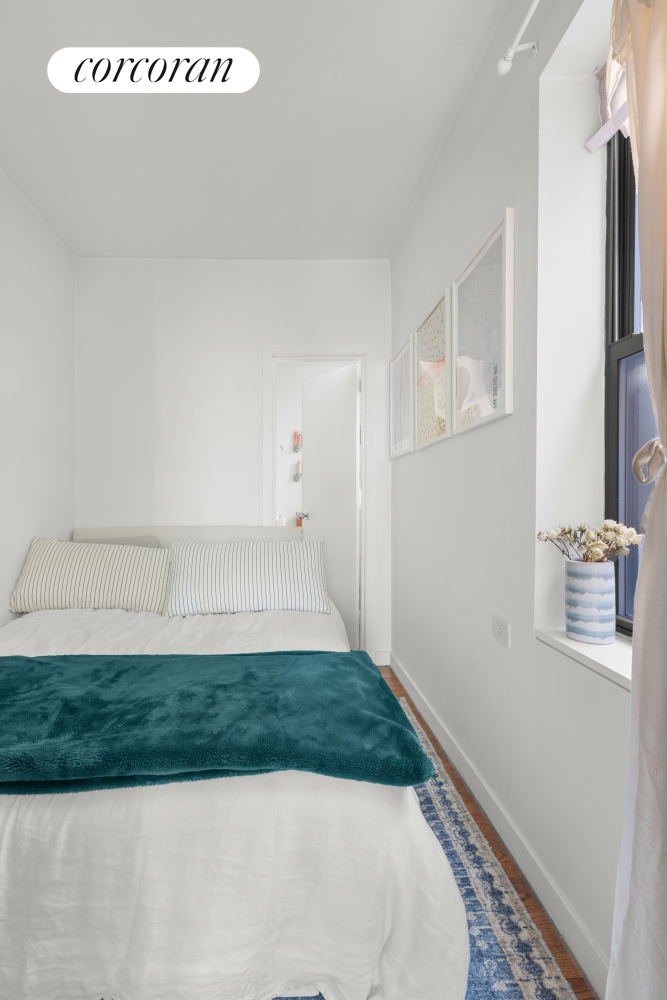 #4 photo, 175 BLEECKER Street, マンハッタン Greenwich Village , NY 10012